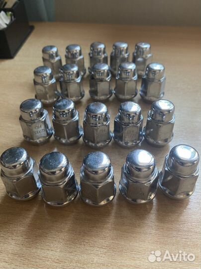 Комплект гаек для литых дисков