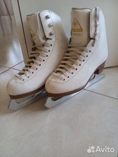 Коньки фигурные профессиональные Jackson Artiste