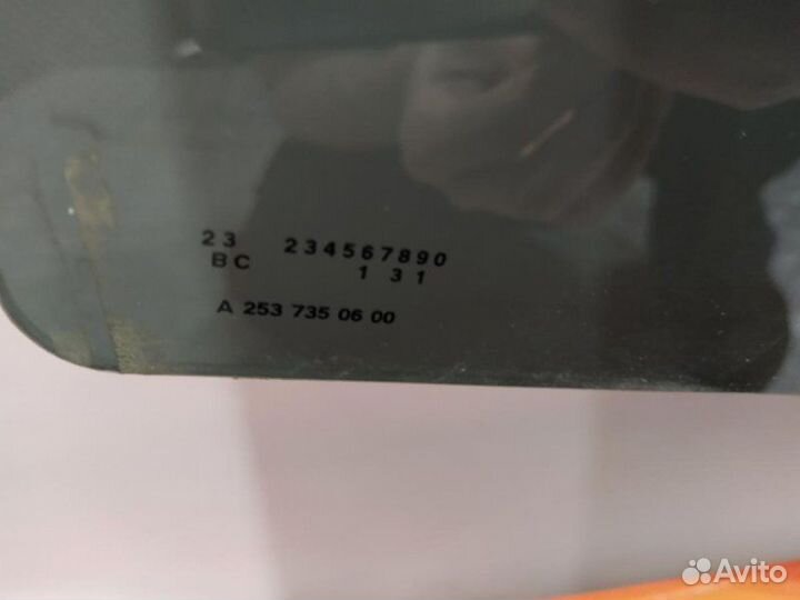 Стекло двери заднее правое Mercedes-Benz Glc X253