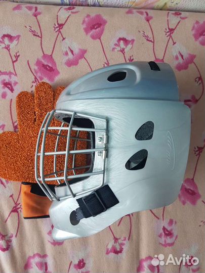 Экипировка вратаря для хоккея с мячом