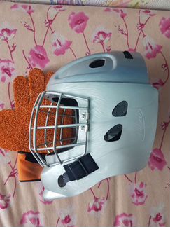 Экипировка вратаря для хоккея с мячом