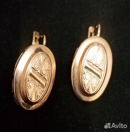 Золотые серьги