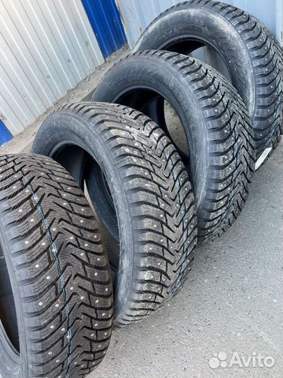 Nokian Tyres Nordman 8 SUV 225/65 R17
