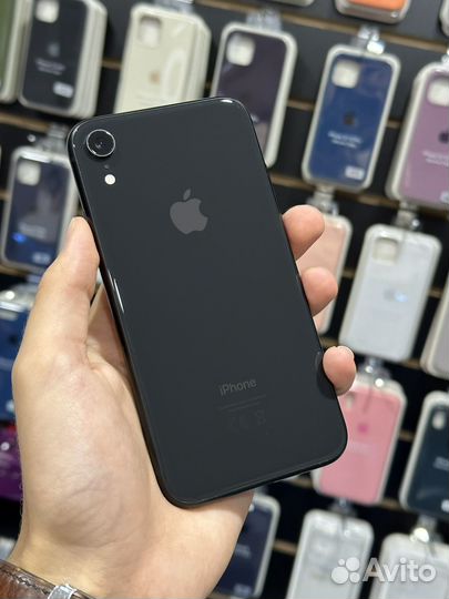 iPhone Xr, 64 ГБ