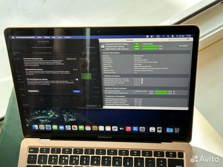 MacBook Air 13 2020 M1 8/256 97%акб