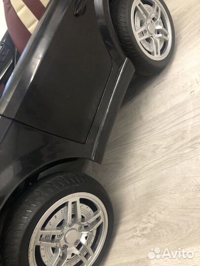 Детский электромобиль бу