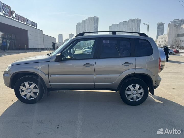 Chevrolet Niva 1.7 МТ, 2011, 59 312 км