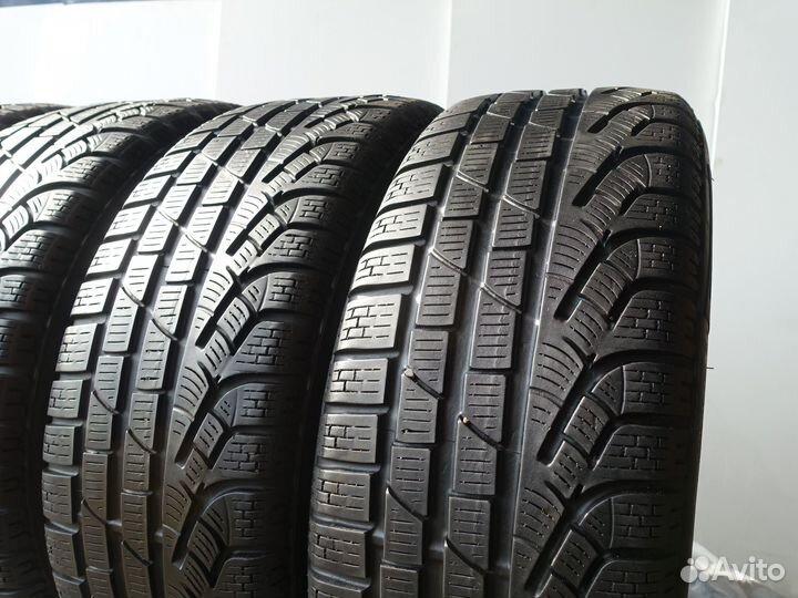 Pirelli Winter Sottozero 210 Serie II 225/55 R16