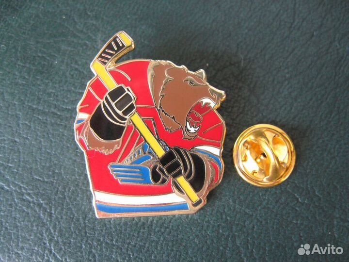 Значок хк локомотив (ярославль) 