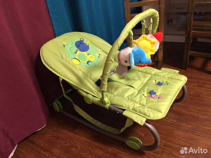 Шезлонг babyton