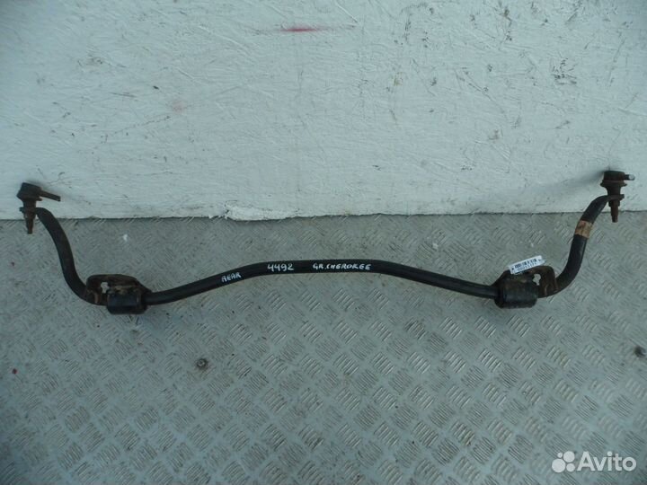 Стабилизатор задний Jeep Grand Cherokee 4 (WK2) 68