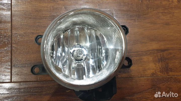 Противотуманные фары оригинал Toyota Rav4 XA40