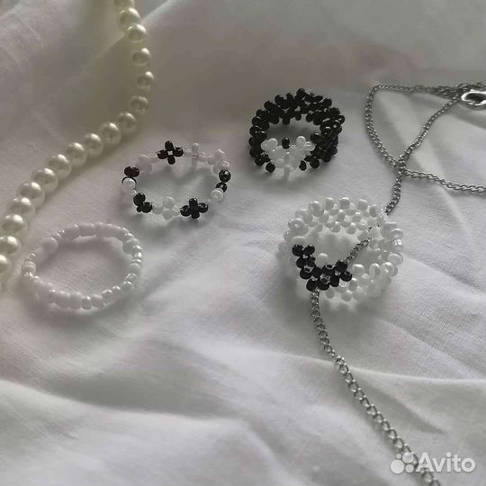 Кольцо из бисера