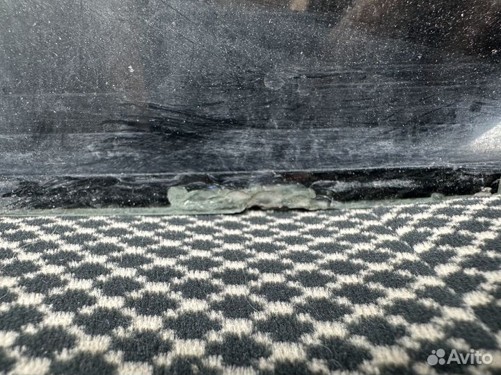 Hyundai accent стекло лобовое Оригинал Скол