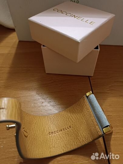 Кожаный браслет Соccinelle