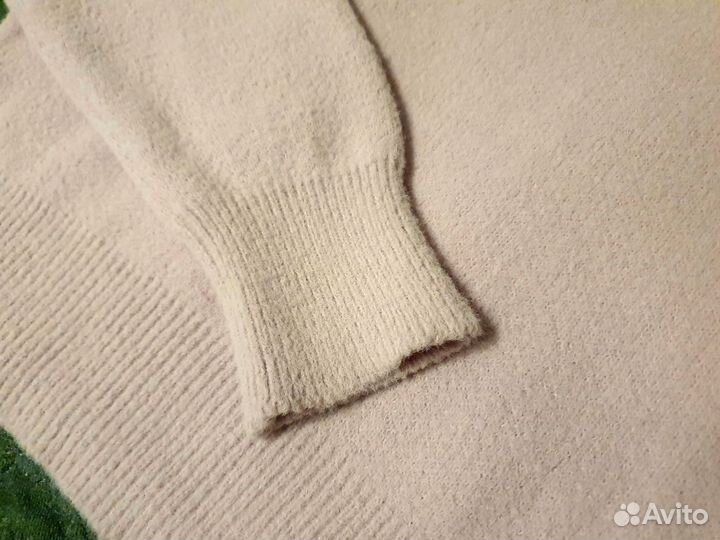 Свитер Bershka s (mex 26)