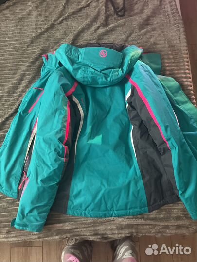 Лыжная куртка женская