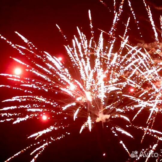 Фейерверк, салют Мистер Снеговик на 48 залпов