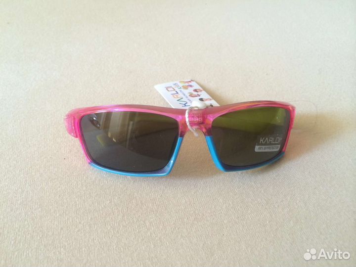 Солнцезащитные очки Германия новые 3-9 лет
