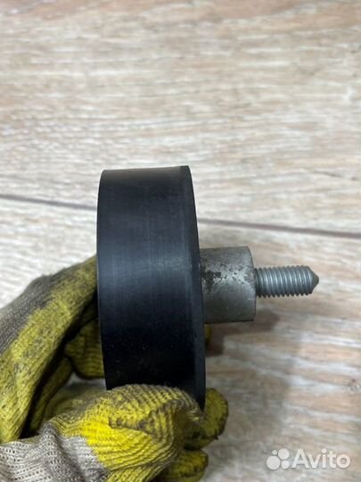 Ролик натяжной навесного оборудования Audi A6 C7