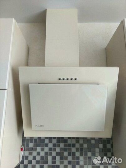 Монтаж кухонной вытяжки