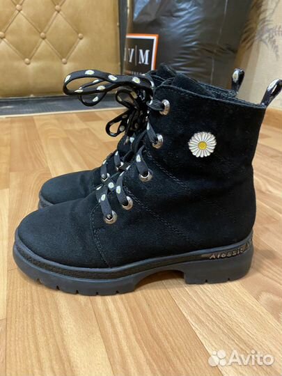 Ботинки для девочки 33 размер