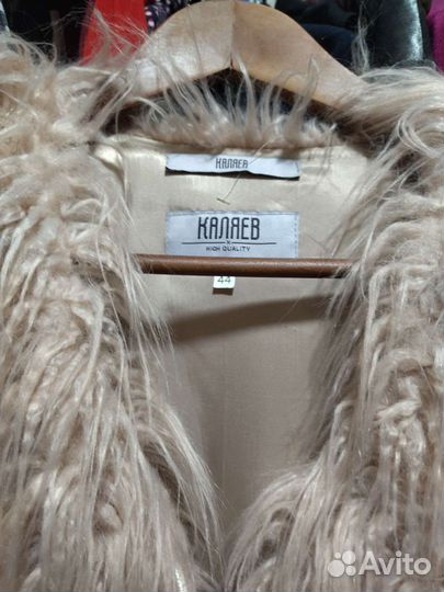 Жилет из экомеха