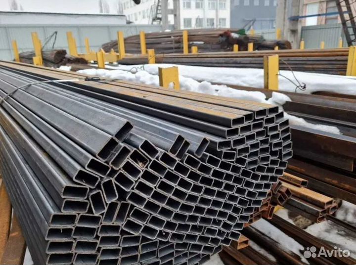 Труба профильная. От производителя. Объём