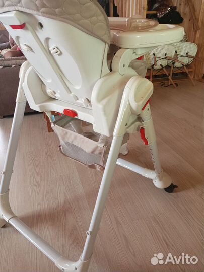 Стул для кормления