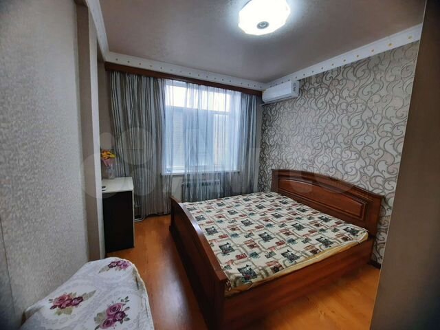 2-к. квартира, 44 м², 1/7 эт.