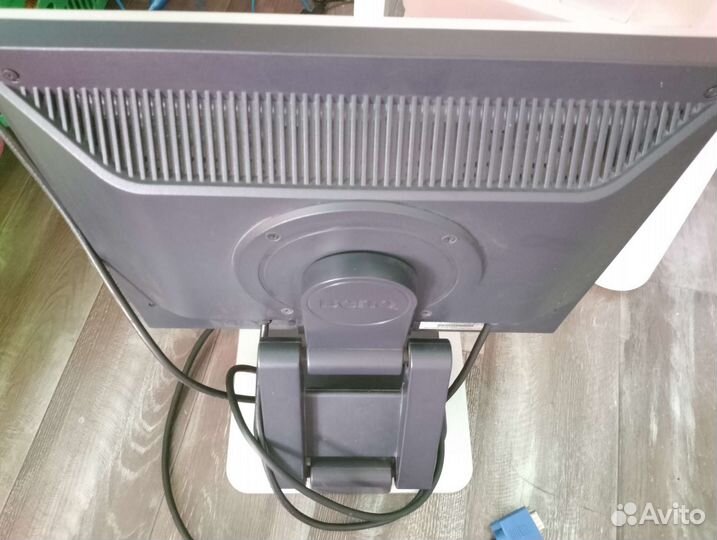 Монитор benq 43 см диагональ