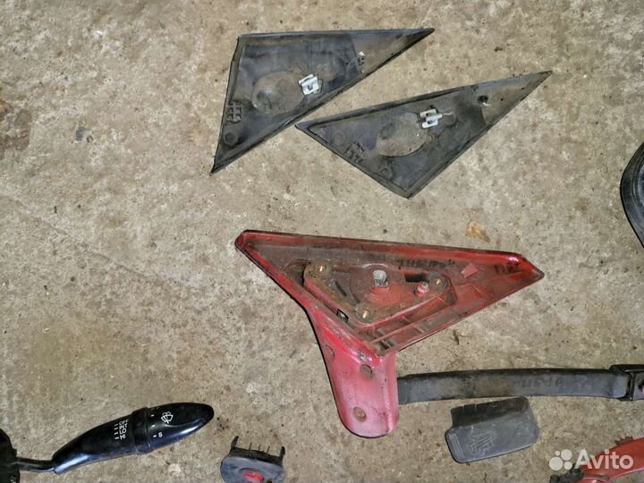 Заглушки крышки зеркал на хундай тибурон 1999г