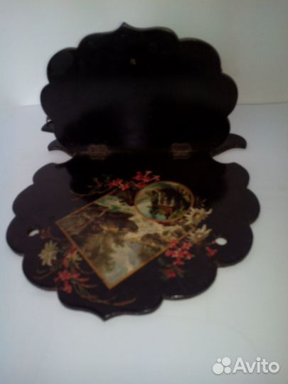 Полка-консоль шинуазри. Винтаж