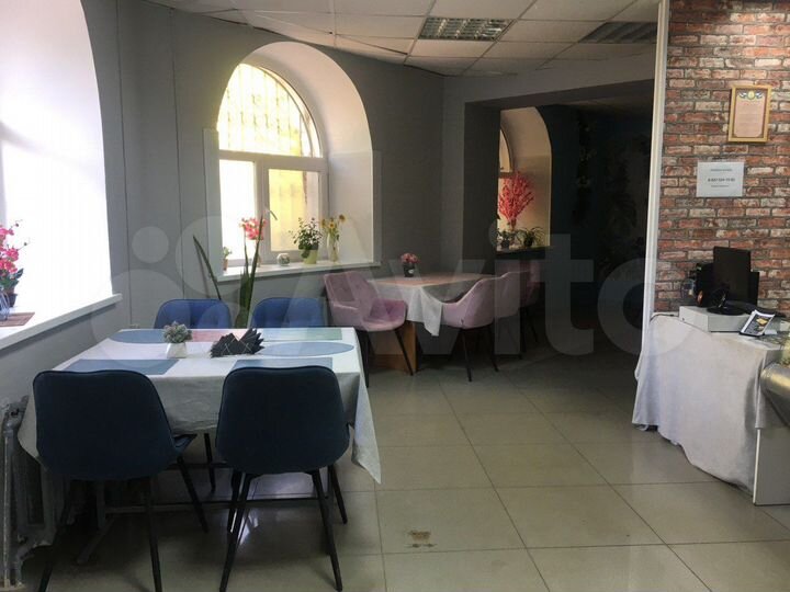 Свободного назначения с вытяжкой, 162 м²