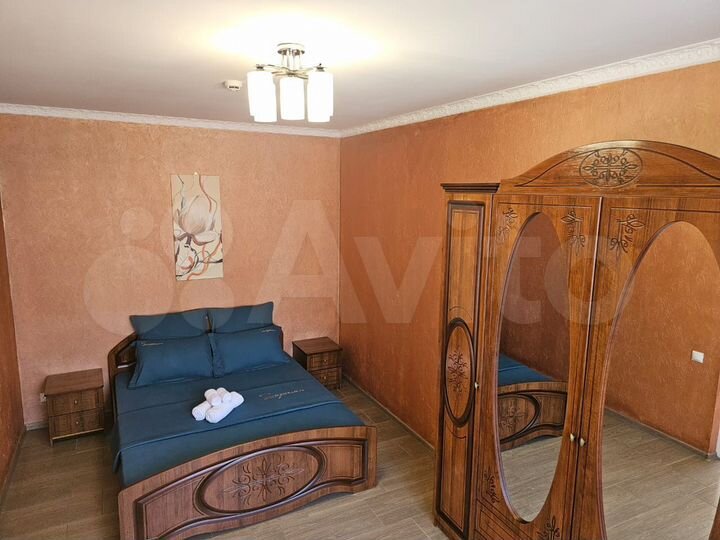 Дом 500 м² на участке 12 сот.