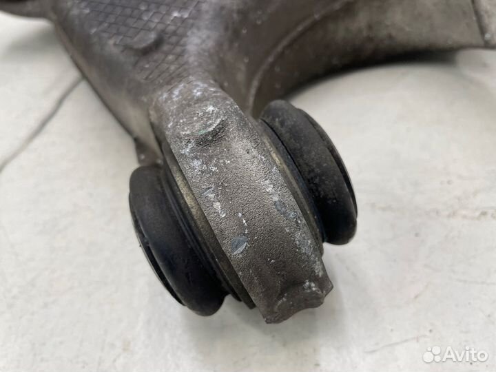 Задний нижний рычаг правый Bmw F01 F02 F06 F10 F12
