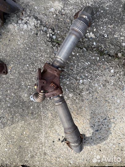 Выпускной коллектор/Тройник турбины VW Touareg