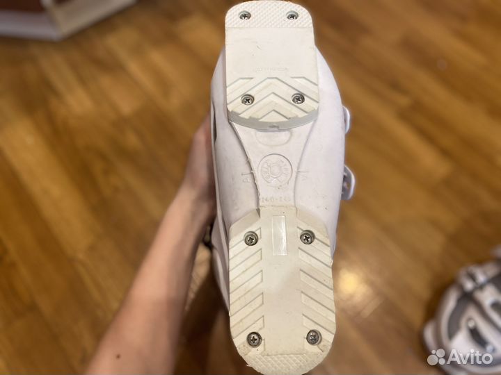 Горнолыжные ботинки женские Dolomite