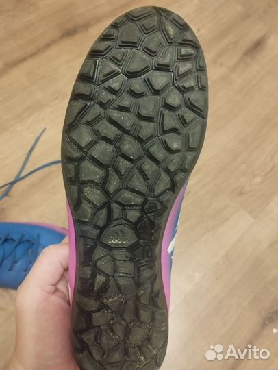 Бутсы, Футзалки adidas