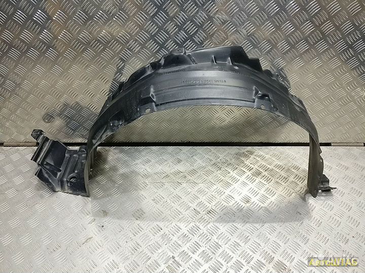 Подкрылок Almera N16 (00-06) пер L б/у