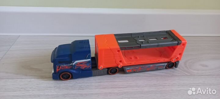 Машинки хот вилс hot wheels