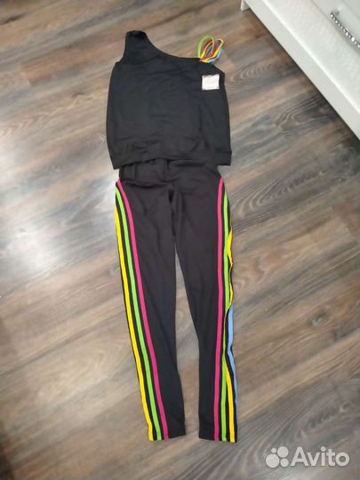 Новый костюм для занятий фитнесом