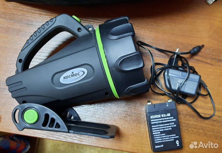 Фонарь прожектор светодиодный