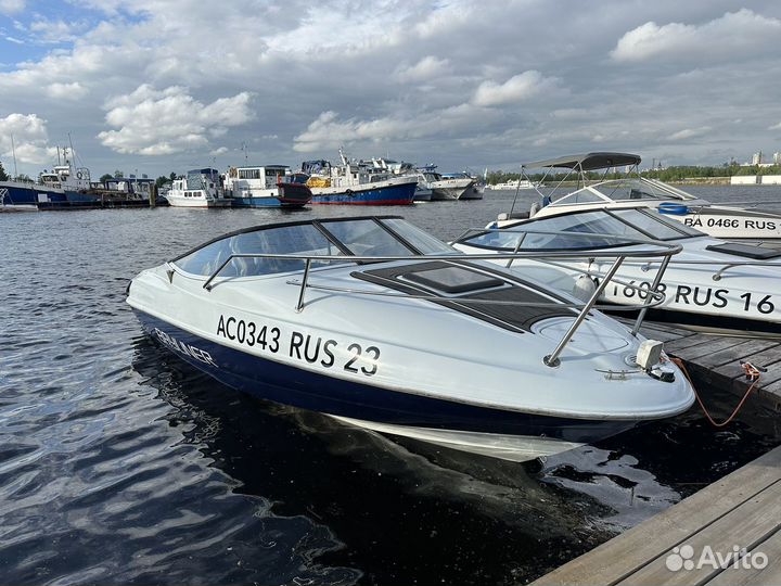 Аренда катера прокат яхты прогулки