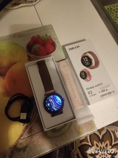 Смарт-часы dexp R2