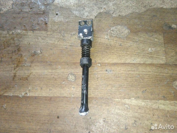 Подножка и фонарь задний для электросамоката