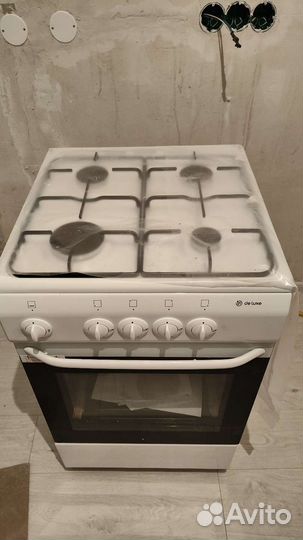 Газовая плита новая