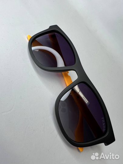 Очки Alexander McQueen