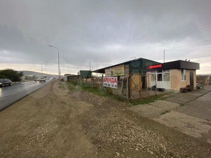 Торговая площадь, 1500 м²