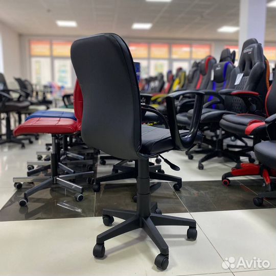 Компьютерное кресло CH-327 (цвета)